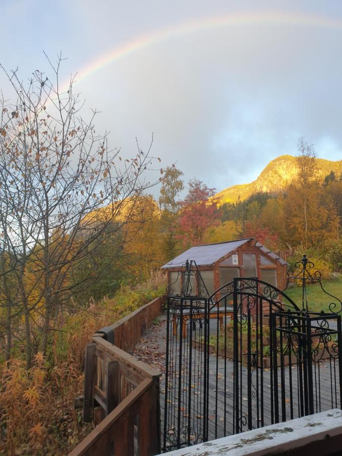 Holiday Raustua Cabin Gol Luaran gambar